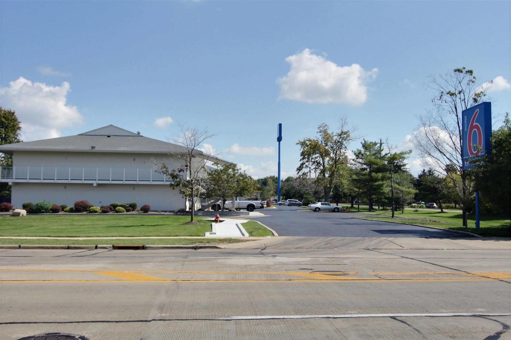 Motel 6-Middleburg Heights, Oh - Cleveland Exterior foto