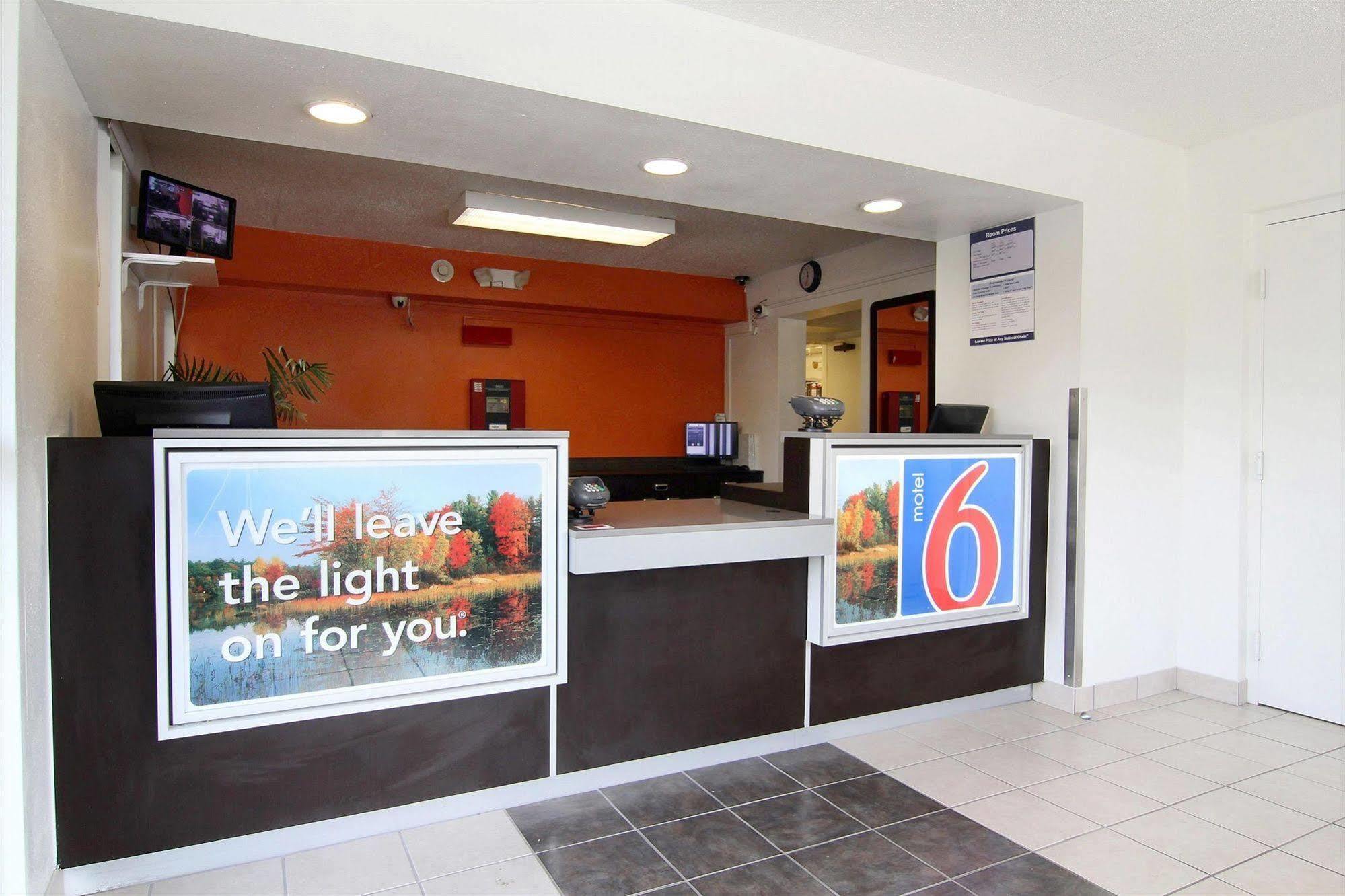 Motel 6-Middleburg Heights, Oh - Cleveland Exterior foto